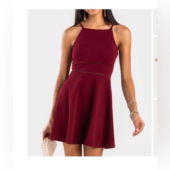 Trixxi Dresses & Skirts - NEW w tag Trixxie Mini dress from Francesca’s in size small WINE colored